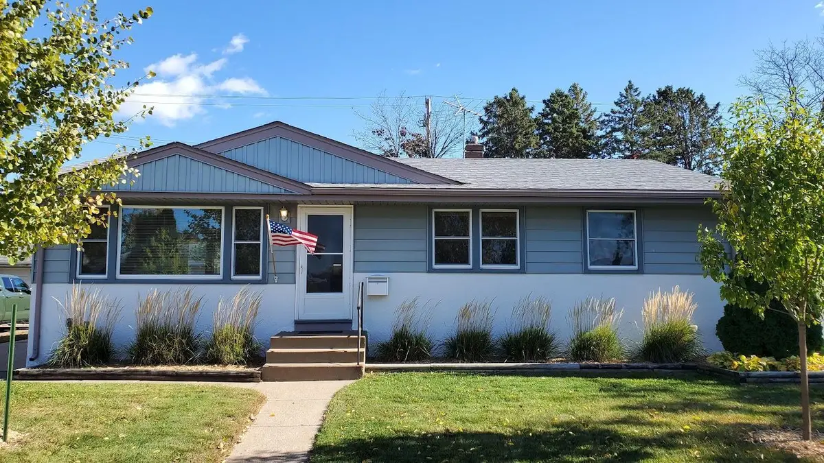 448 Tower Street, Saint Paul, MN 55119 - Image #1