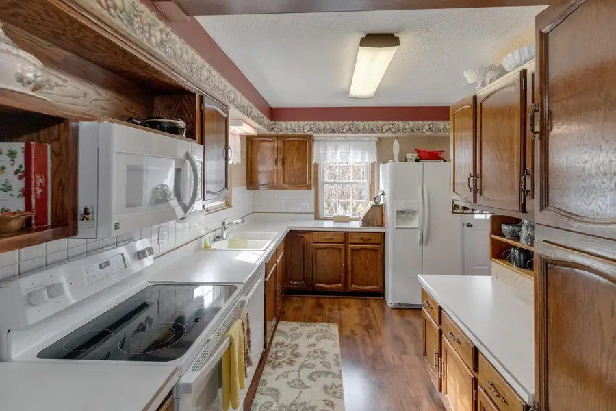 513 Michigan Avenue W, Walker, MN 56484 - Image #2