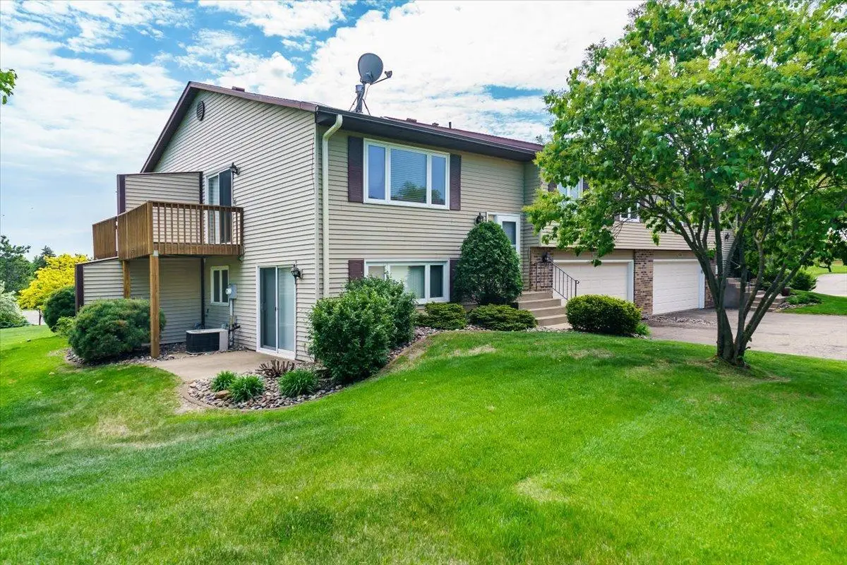 10382 Juniper Lane, Eden Prairie, MN 55347 - Image #1