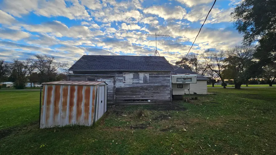 416 Garfield Street S, Beardsley, MN 56211 - Image #2