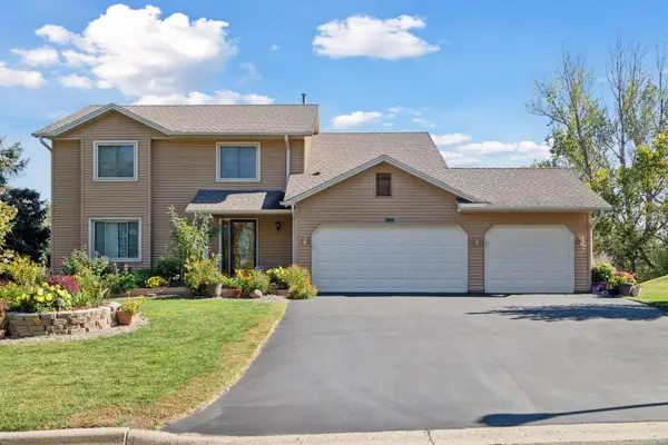 4156 Hilltop Lane, Eagan, MN 55123
