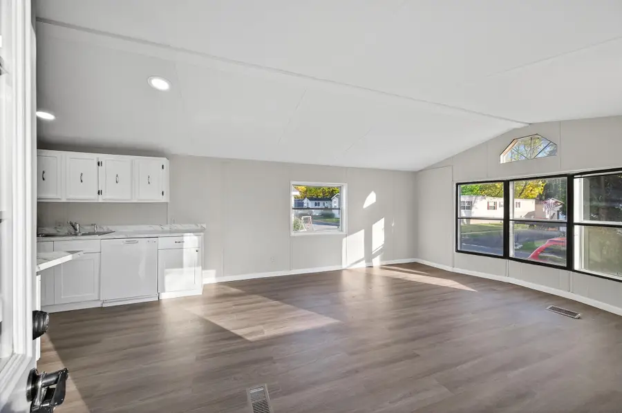 1213 96th Lane Ne, Blaine, MN 55434 - Image #3