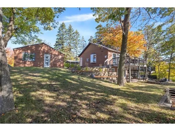 4877 Island View Drive, Mound, MN 55364