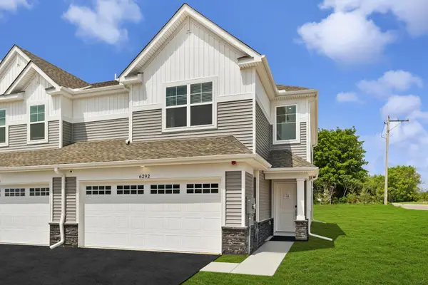 6292 205th Street N, Forest Lake, MN 55025