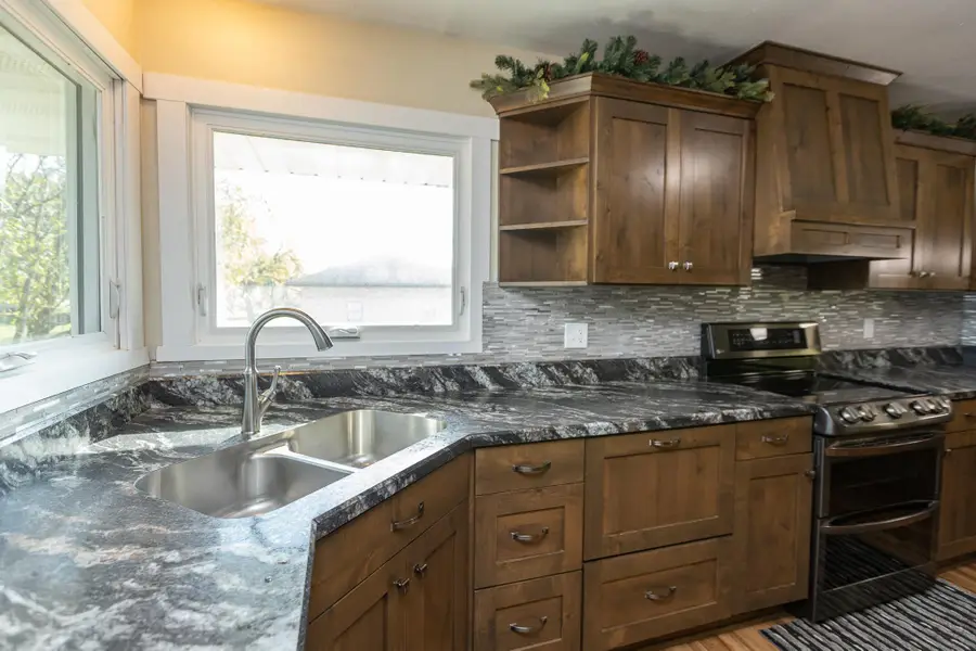 331 S Ewing Street, Good Thunder, MN 56037 - Image #3