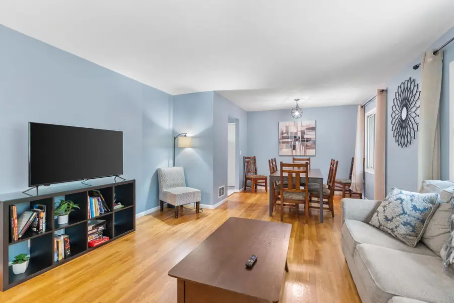 12808 Pheasant Run, Burnsville, MN 55337 - Image #3