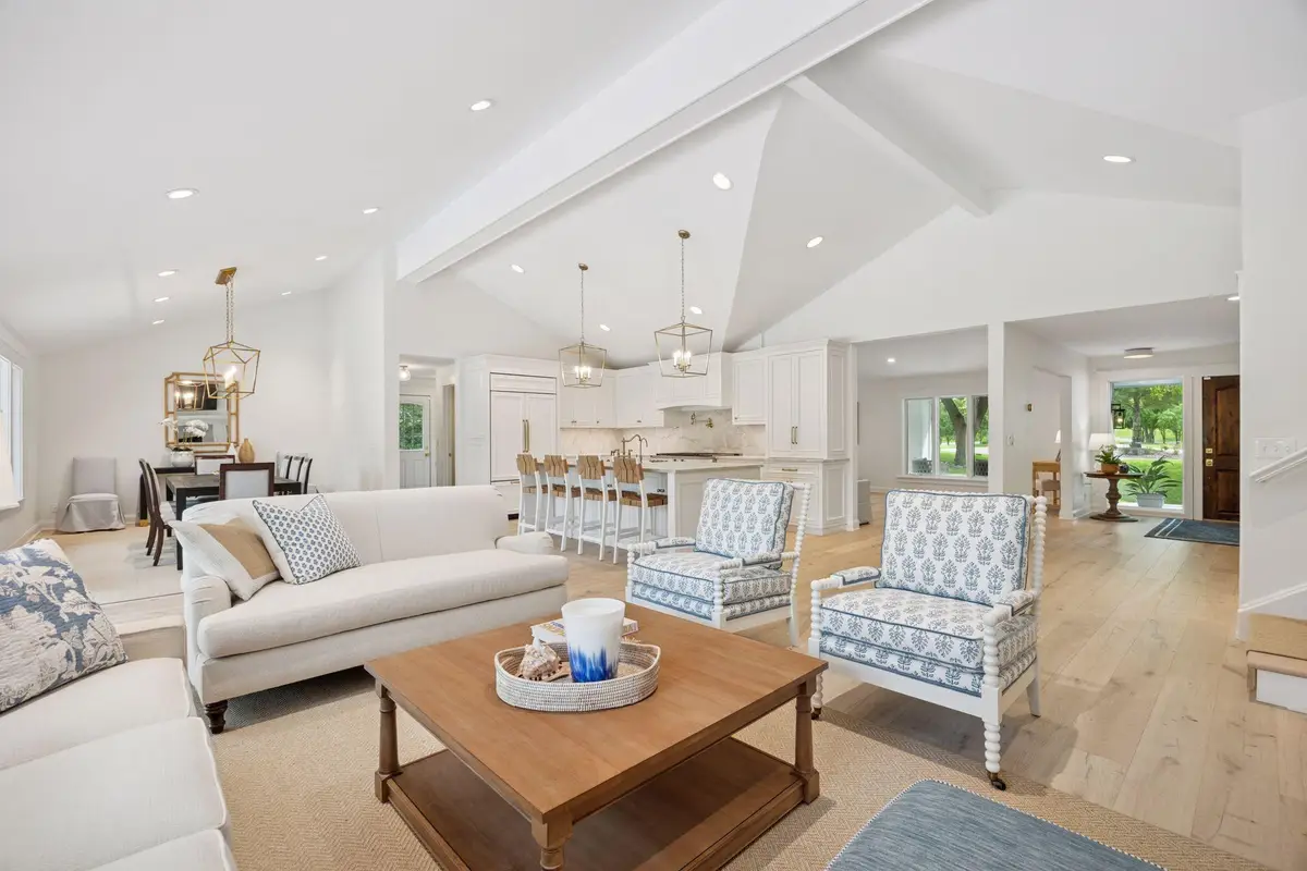 145 Smith Avenue, Wayzata, MN 55391 - Image #1