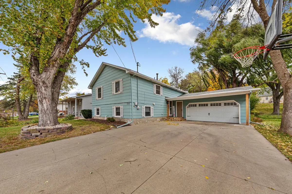 316 Stoltzman Road, Mankato, MN 56001 - Image #1