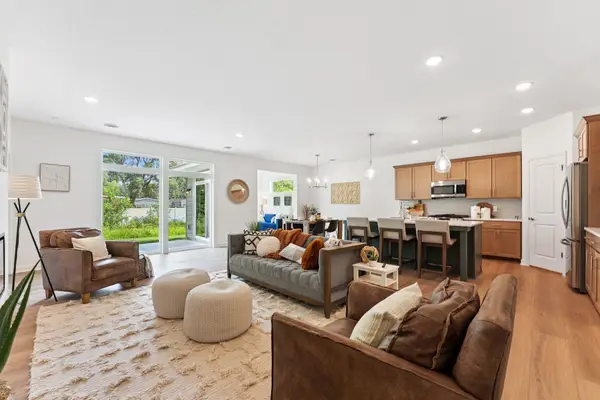 17725 Everest Avenue, Lakeville, MN 55044