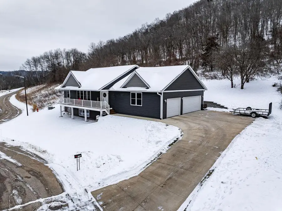 169 Cobblestone Lane, Winona, MN 55987 - Image #2