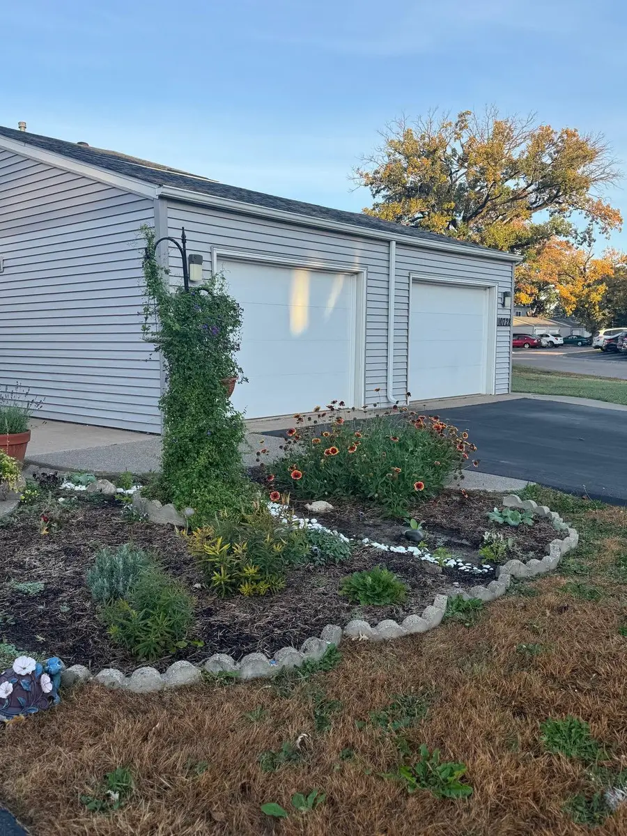 10728 Ilex Street Nw, Coon Rapids, MN 55448 - Image #2