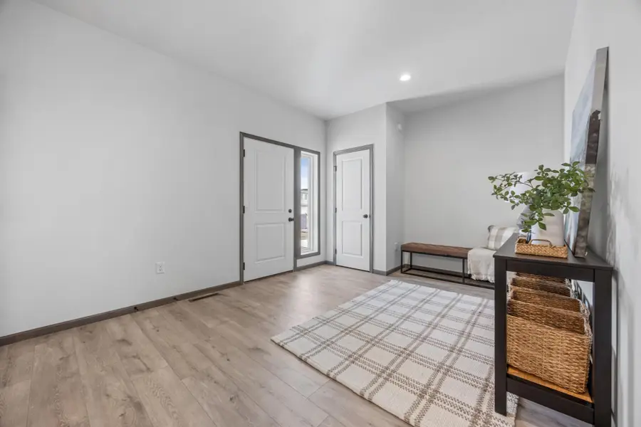 1021 61st Avenue W, West Fargo, ND 58047 - Image #3