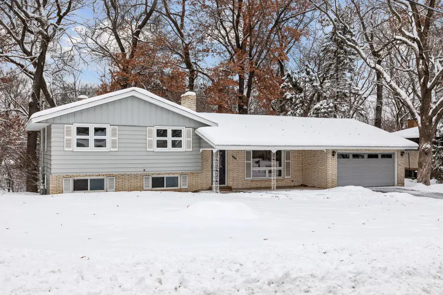 1490 3rd Street Nw, New Brighton, MN 55112 - Image #2
