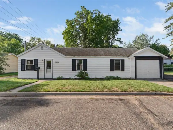 924 6th Avenue Ne, Brainerd, MN 56401