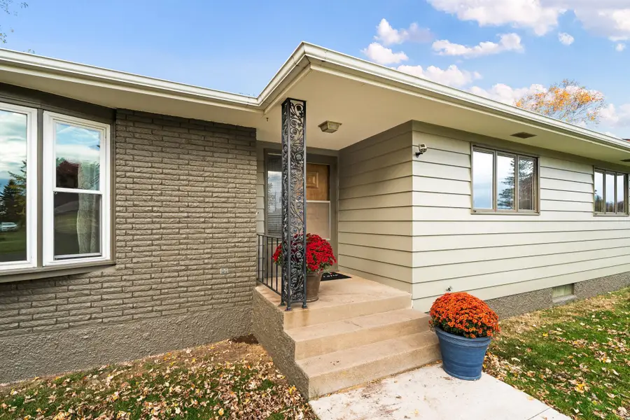 1727 Logan Avenue, Superior, WI 54880 - Image #2