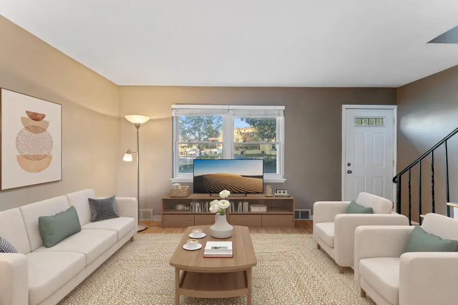 2046 Montreal Avenue, Saint Paul, MN 55116 - Image #3