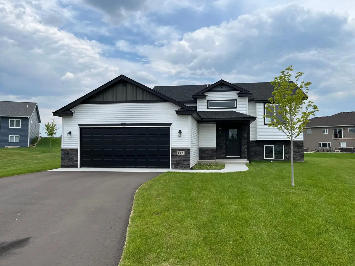 112 Woolgrass Way, Avon, MN 56310 - Image #1