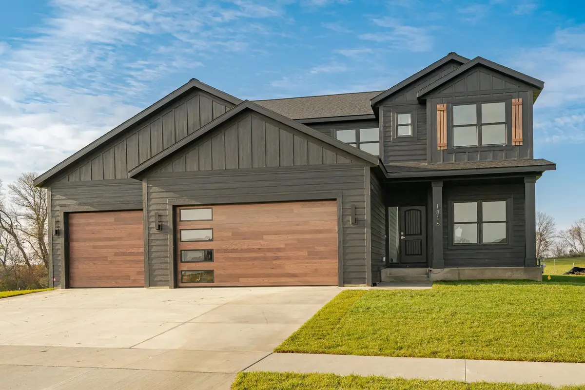 1816 Robinson Lane Ne, Byron, MN 55920 - Image #1