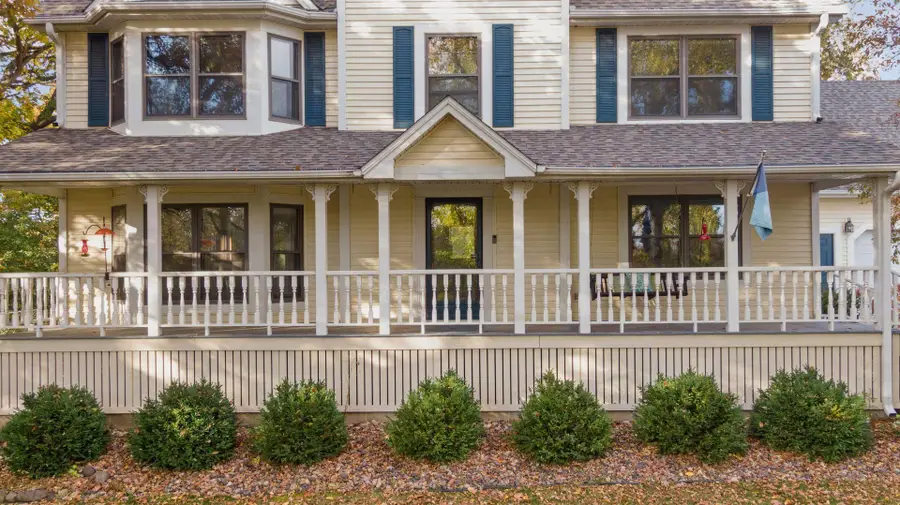 19 Meadow Lane, Dellwood, MN 55110 - Image #2