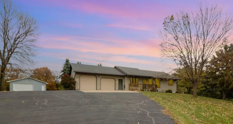 4300 Michelle Street, New Prague, MN 56071 - Image #2