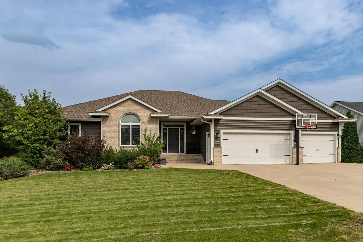 1803 16th St Sw, Austin, MN 55912 - Image #1