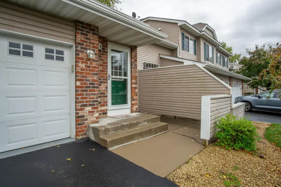 834 Evergreen Circle, Hudson, WI 54016 - Image #3