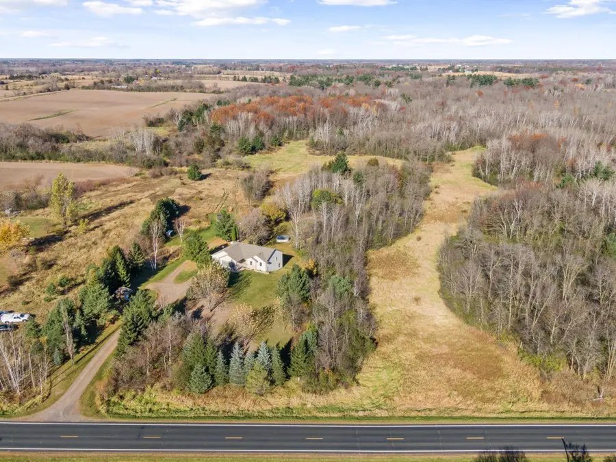 1108 N Lake Drive W, Braham, MN 55006 - Image #2