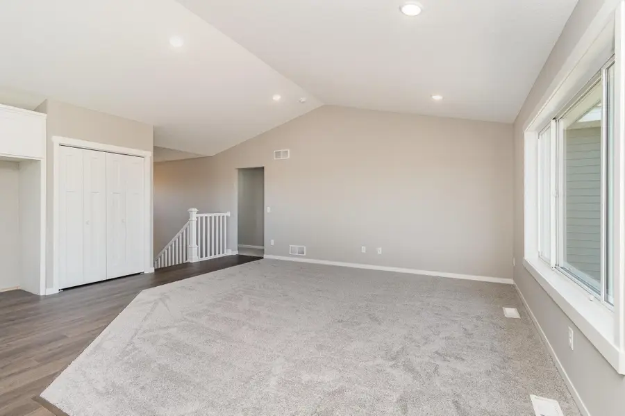 718 Margaret Lane Ne, Isanti, MN 55040 - Image #3