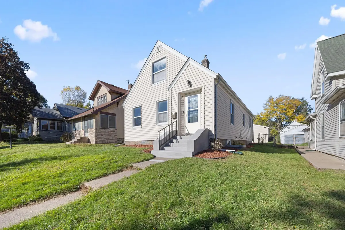 1087 Jenks Avenue, Saint Paul, MN 55106 - Image #1