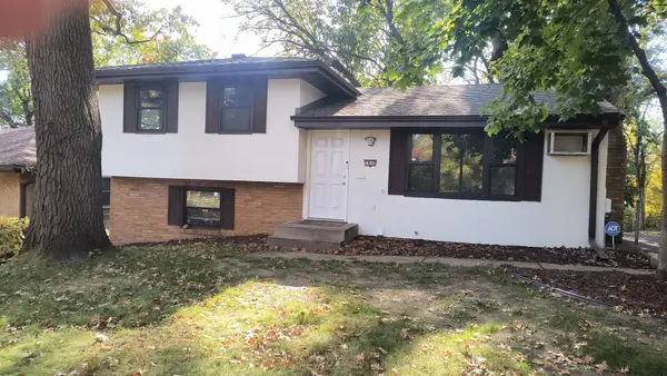 1810 Wilson Avenue, Saint Paul, MN 55119