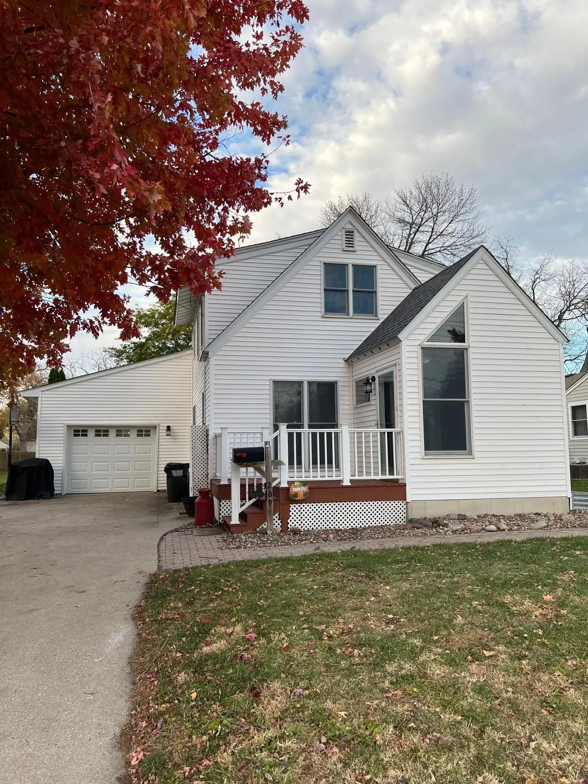 209 10th Avenue Se, Waseca, MN 56093 - Image #1