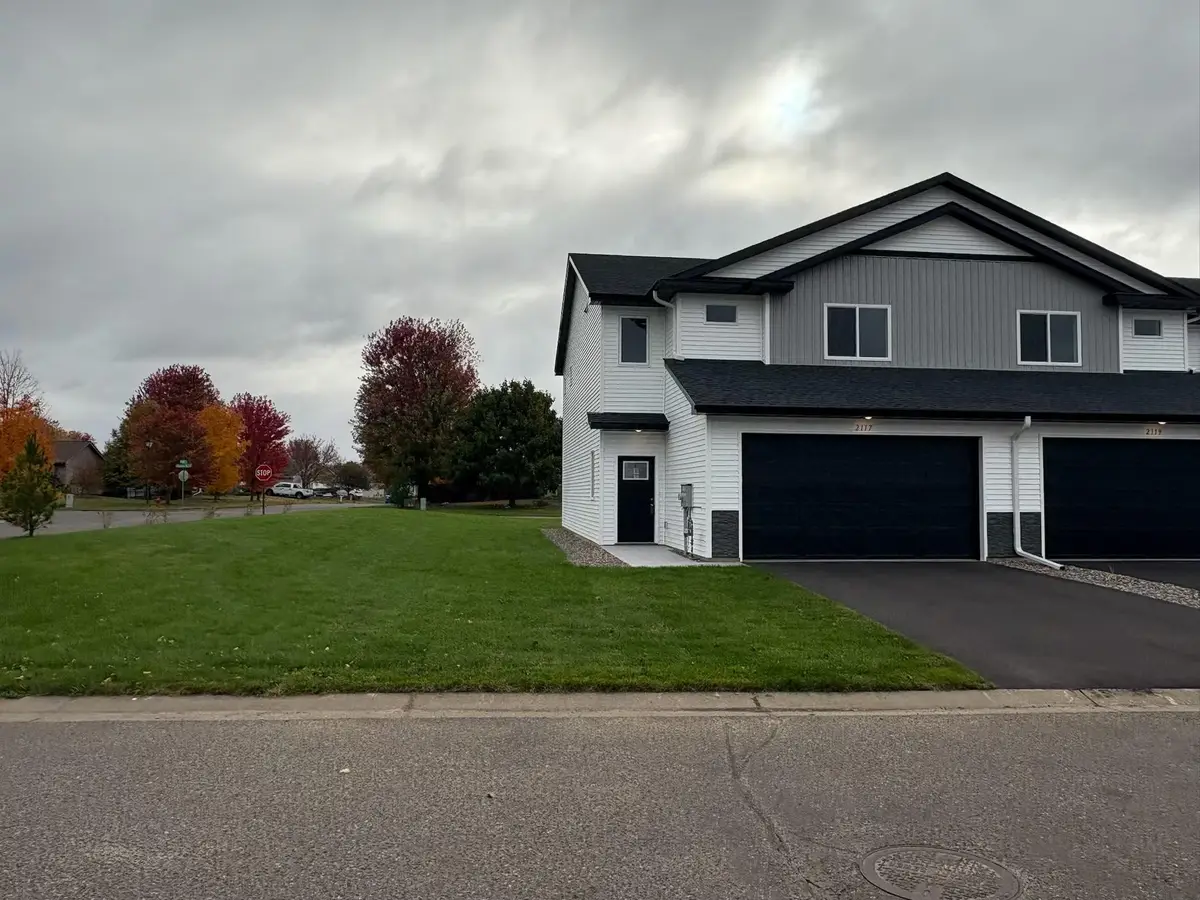 2117 Cleveland Way S, Cambridge, MN 55008 - Image #1