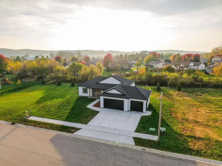 477 Se Amco Lane, Chatfield, MN 55923 - Image #3