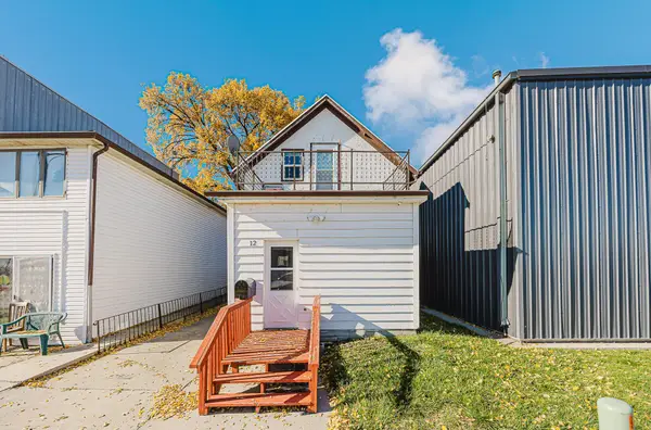 12 13 1/2 Street N, Fargo, ND 58102