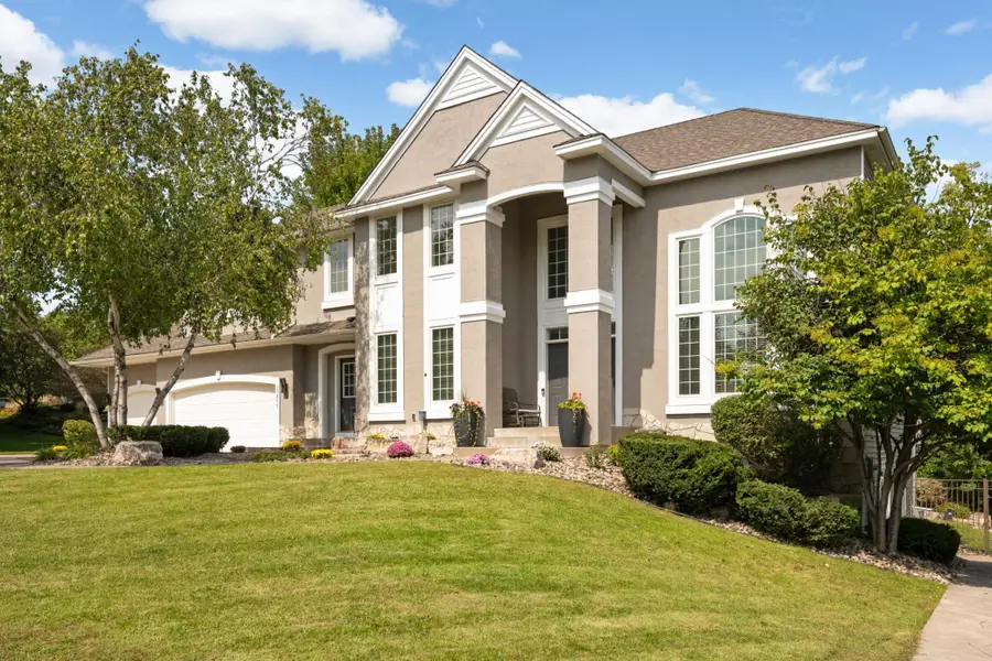 13877 Elkhart Road, Apple Valley, MN 55124 - Image #3