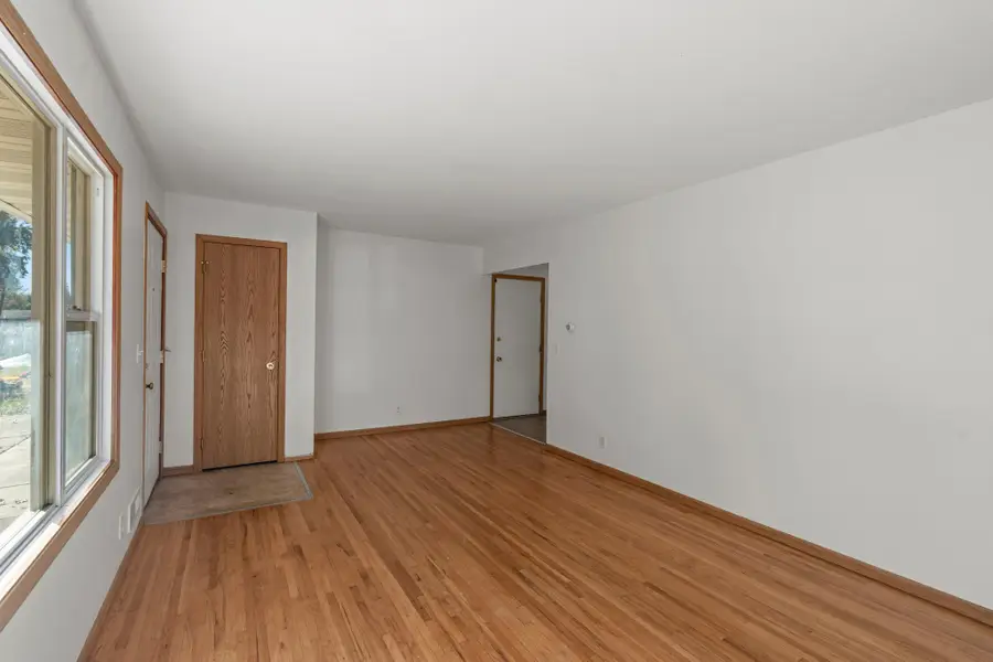 148 Spruce Drive, Apple Valley, MN 55124 - Image #3