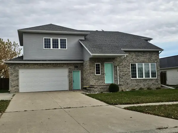 1842 52nd Street S, Fargo, ND 58103