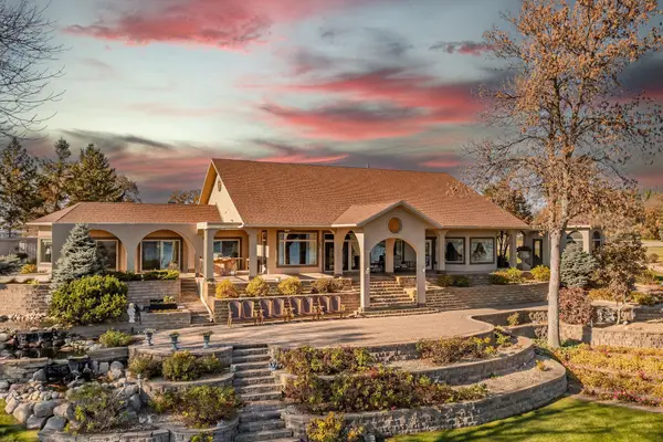 282 NW Agnes Boulevard, Alexandria, MN 56308