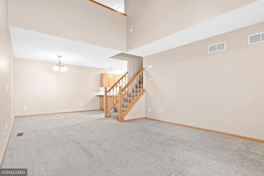 7813 Hemingway Avenue S, Cottage Grove, MN 55016 - Image #3