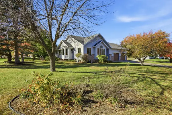 201 13th Avenue Se, Saint Joseph, MN 56374