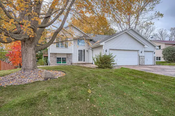 8234 166th Street W, Lakeville, MN 55044