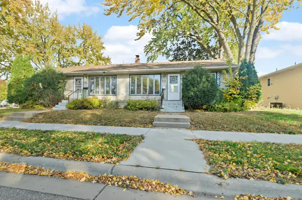 851 5th Avenue S, South Saint Paul, MN 55075