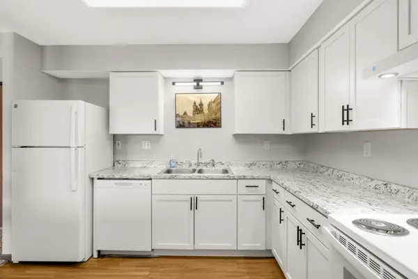 221 Grand Avenue W #316, South Saint Paul, MN 55075