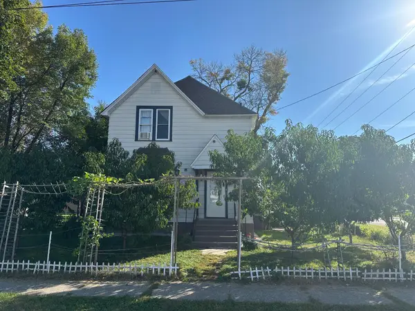 821 Madison Avenue, Albert Lea, MN 56007