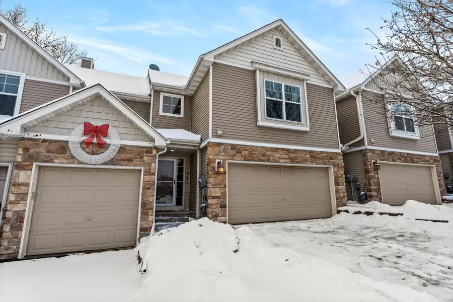 551 Stonewood Lane, Burnsville, MN 55306 - Image #3