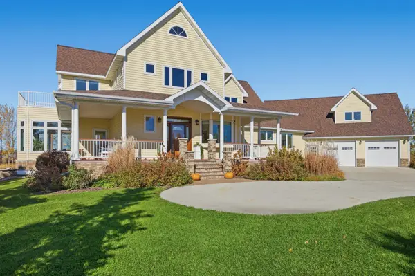 3422 73rd Avenue N, Moorhead, MN 56560