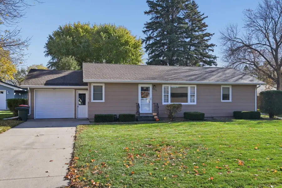 1003 N Renville Street, Winthrop, MN 55396 - #3