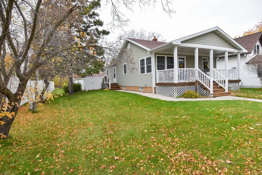1009 Knight Avenue N, Thief River Falls, MN 56701 - Image #3