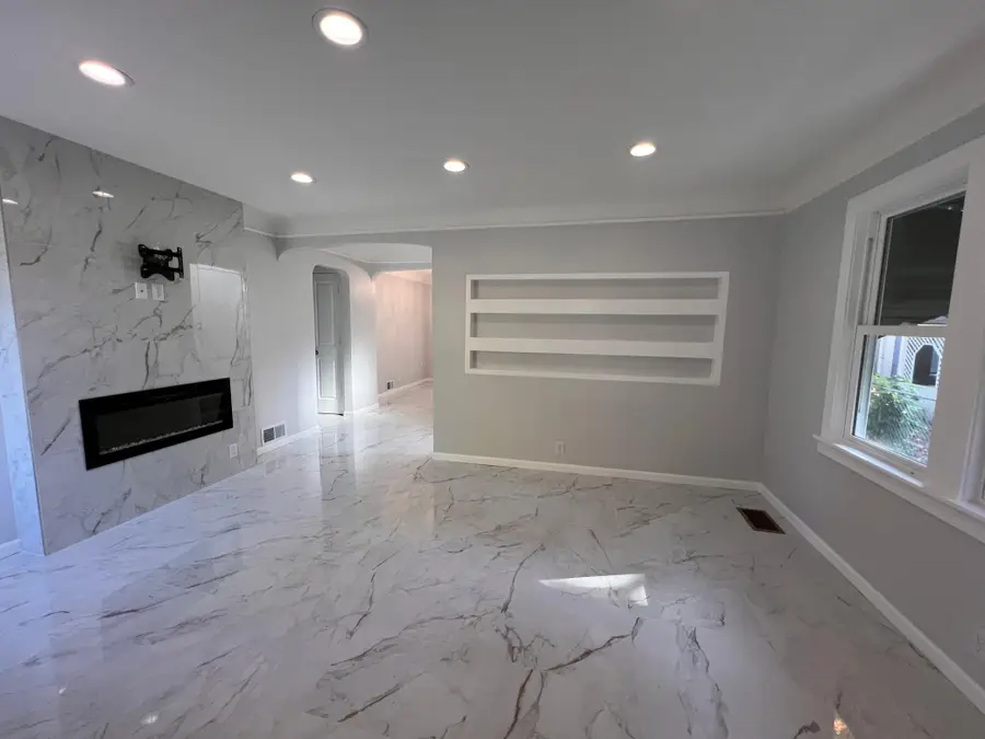 4806 Emerson Avenue N, Minneapolis, MN 55430 - Image #3