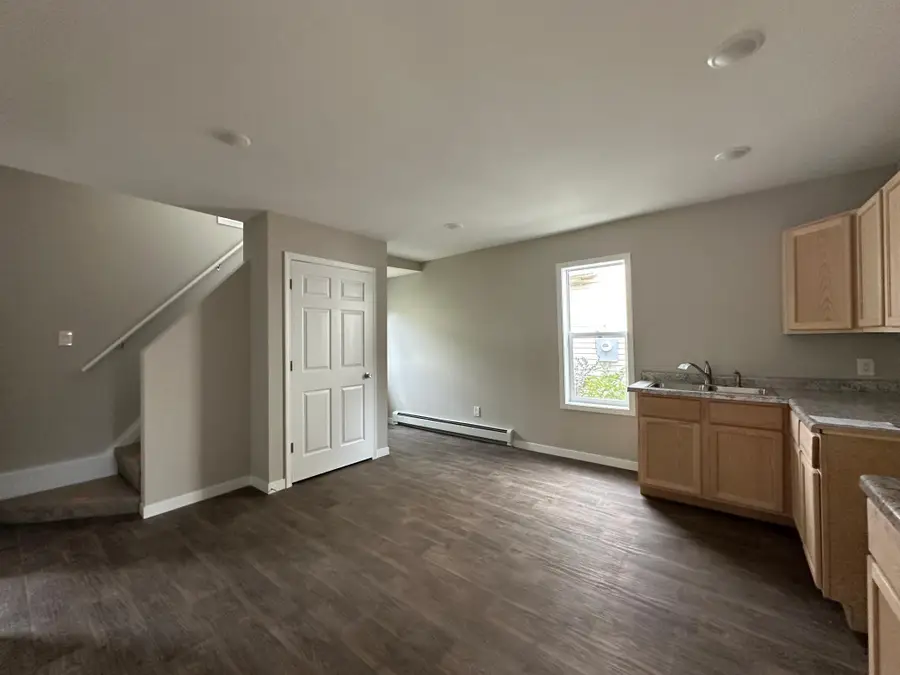 1213 Woodbridge Street, Saint Paul, MN 55117 - Image #3